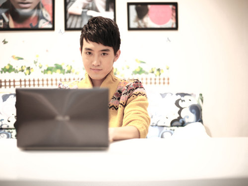 ɫ˶ZENBOOK˼ 