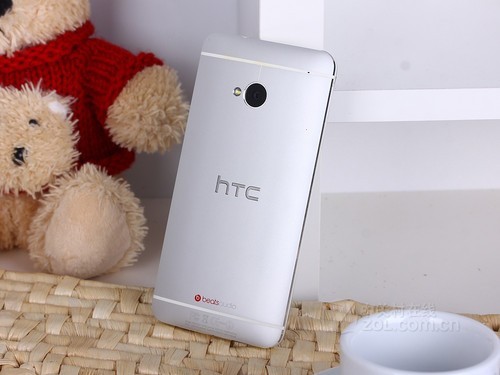 Ļ ʱ HTC One 802d 챨 